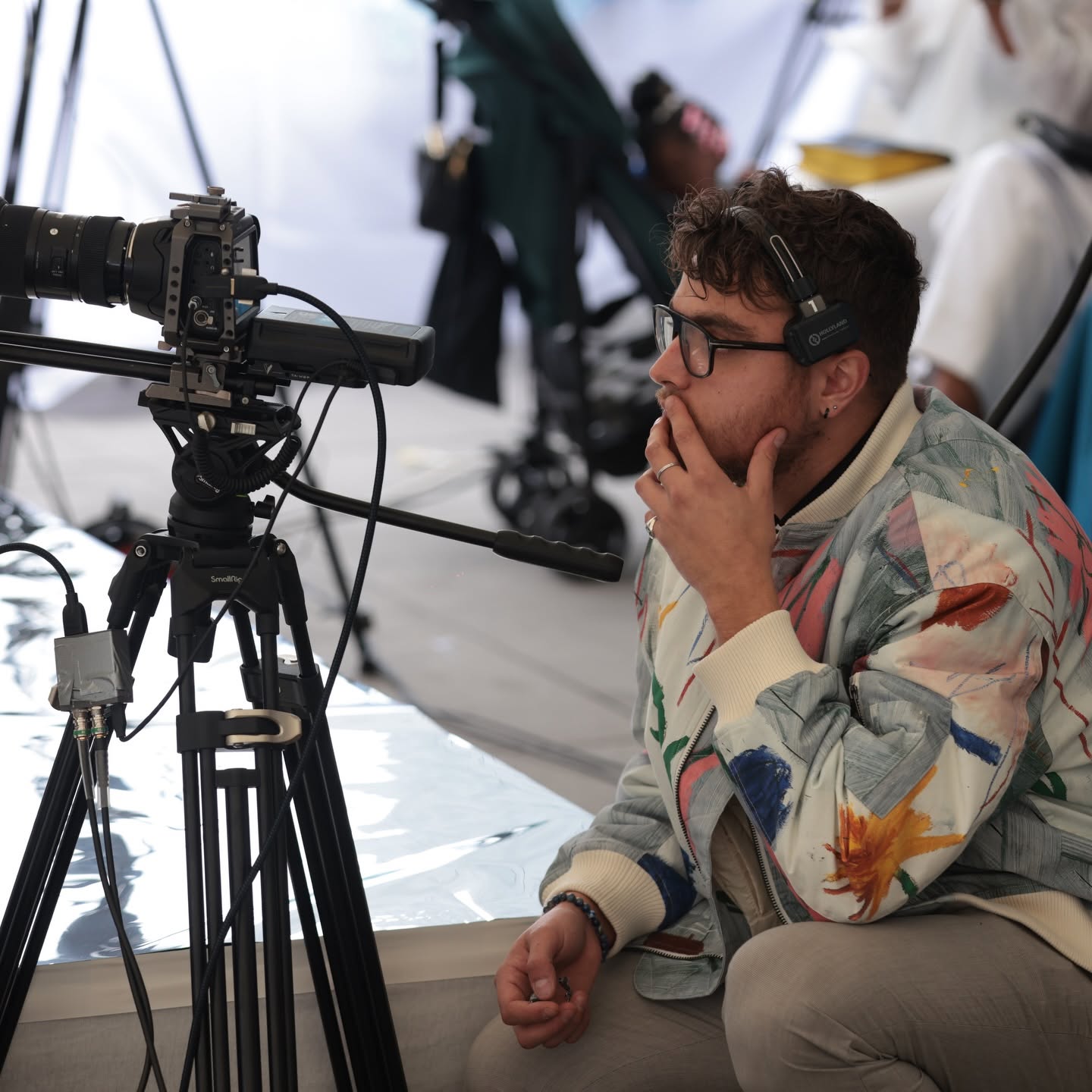 Tom Colaux, directeur artistique chez Bisou Agency